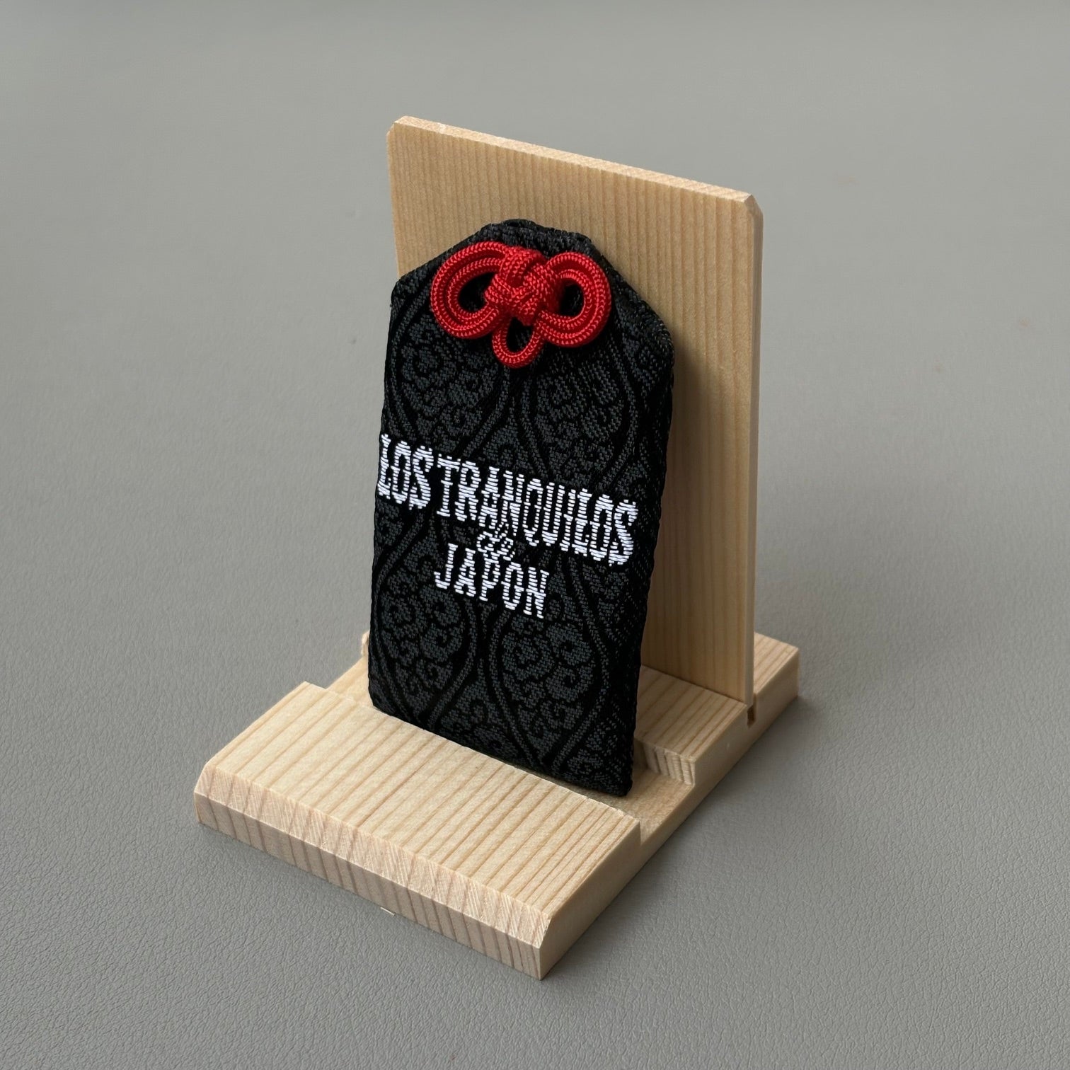 【コミコン神社】御守り LOS TRANQUILOS de JAPON （黒）